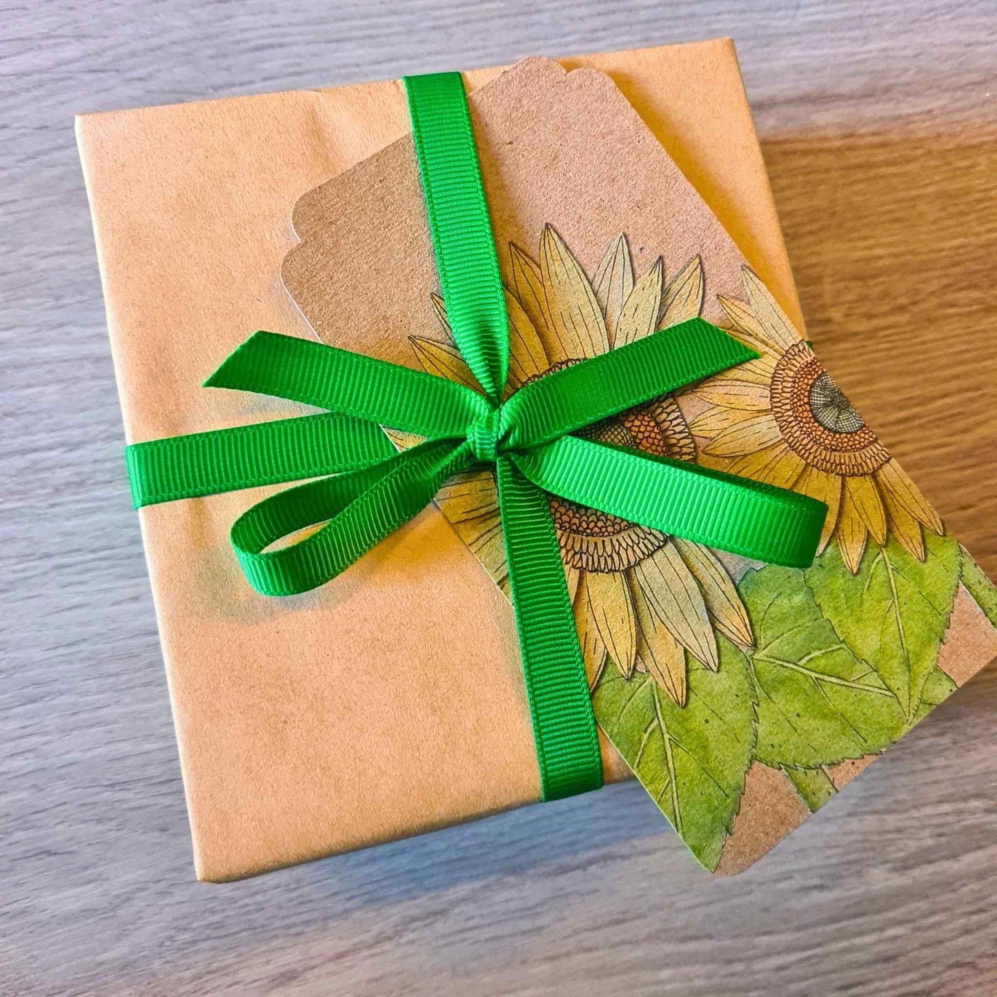Eco-Friendly Gift Wrap Service