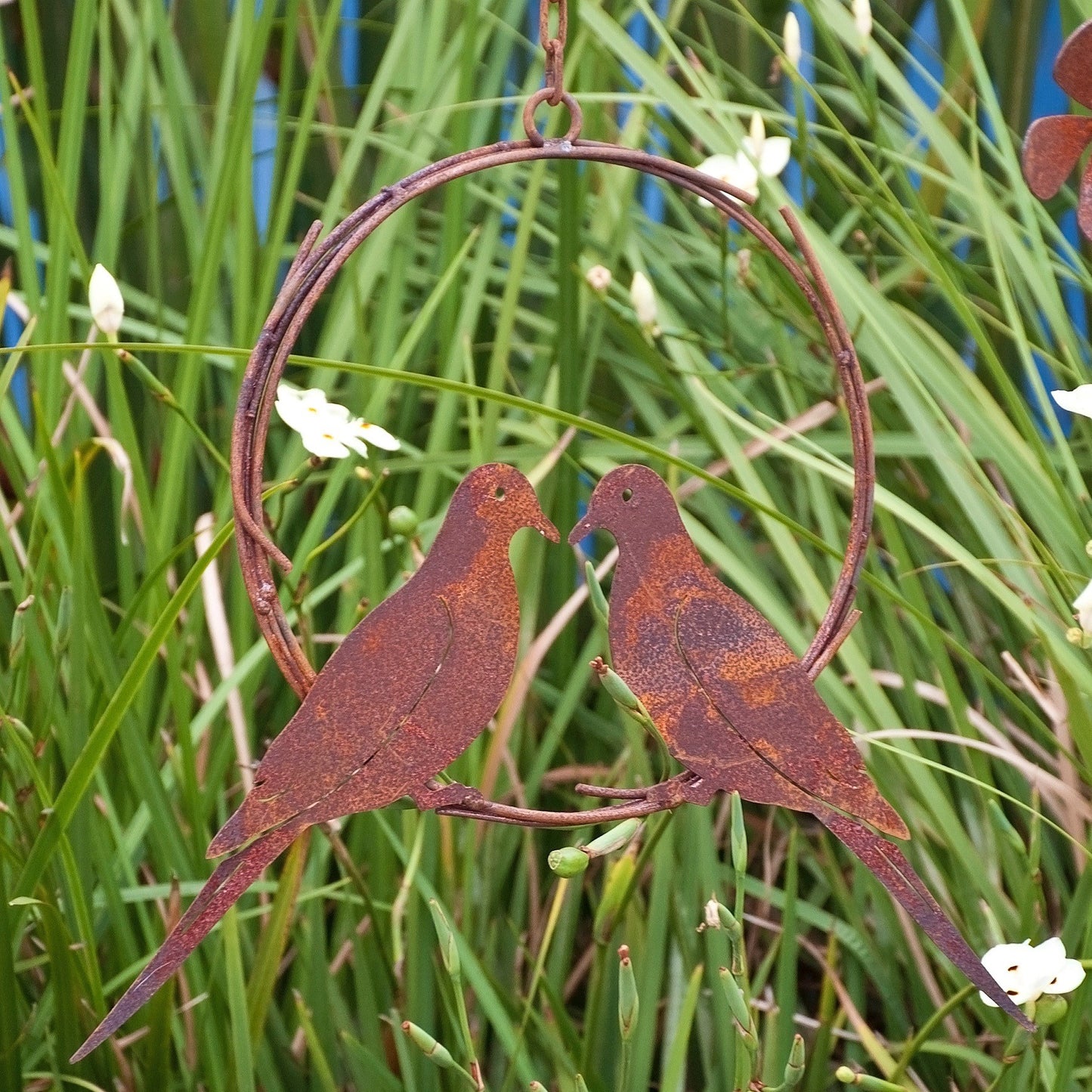 Doves in a wreath - Hanging