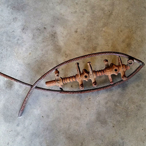 Recycled steel fish sculpture Ian Michael, Designer Dirt in Albany, Western Australia 2018.jpg