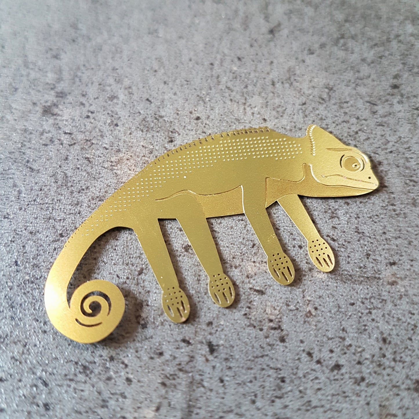 Brass plant animal - Chameleon