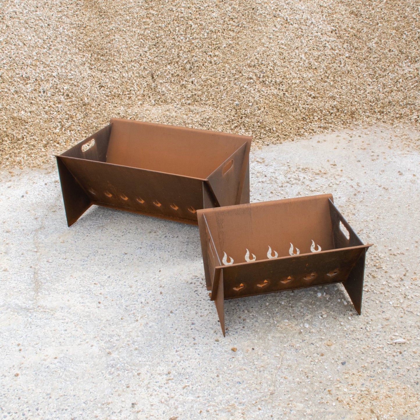 Collapsible fire pits