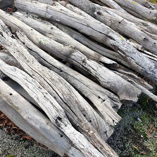 Salvage timber and jam posts